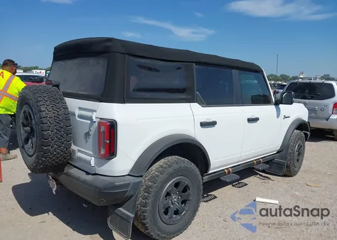 2022 Ford Bronco Badlands z USA, uszkodzony, nr VIN 1FMEE5DP2NLA89728